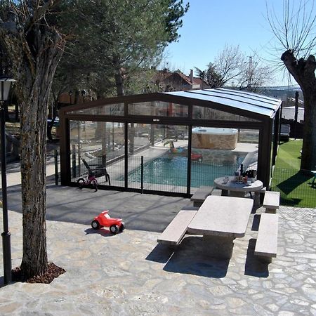 Casa Rural Mansion Adela Con Piscina Y Jacuzzi Collado Mediano Екстериор снимка
